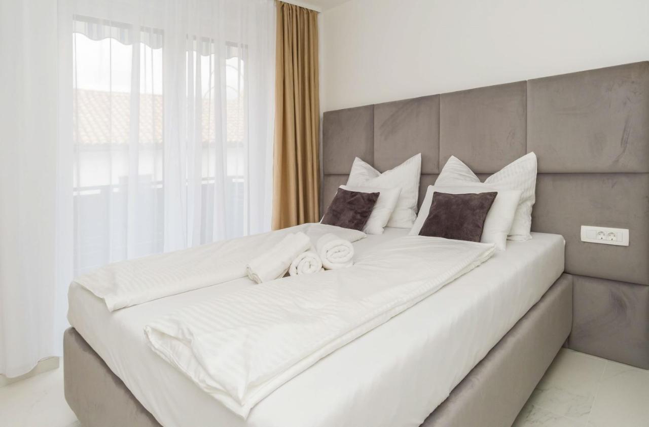 Apartmani Simi - The Sun Crikvenica Εξωτερικό φωτογραφία