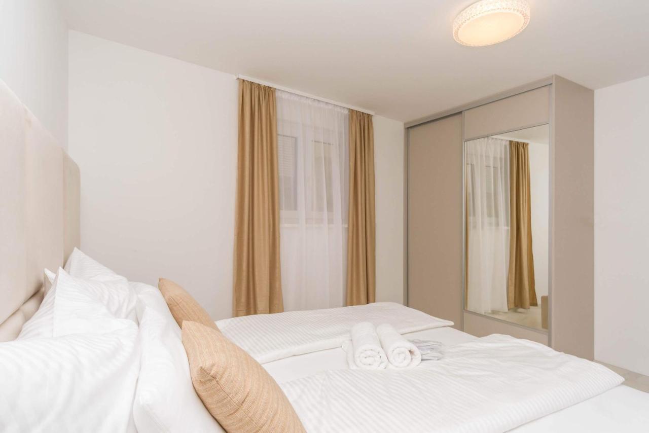 Apartmani Simi - The Sun Crikvenica Εξωτερικό φωτογραφία