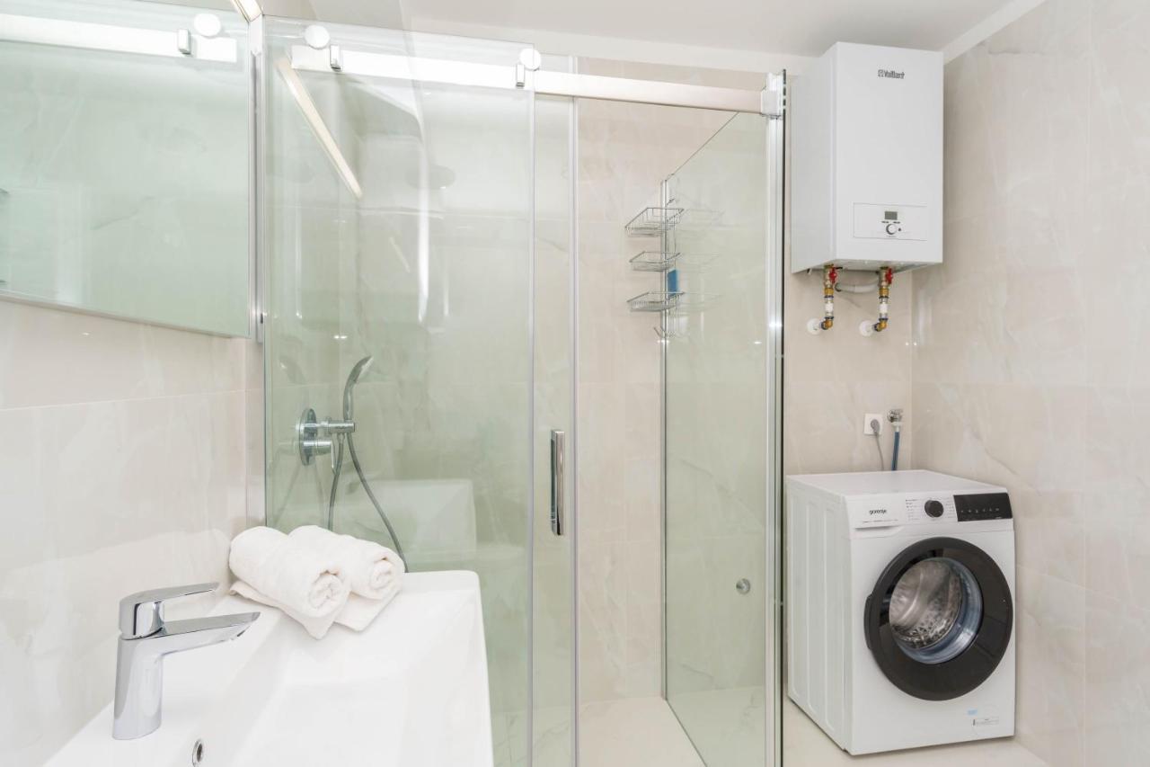 Apartmani Simi - The Sun Crikvenica Εξωτερικό φωτογραφία
