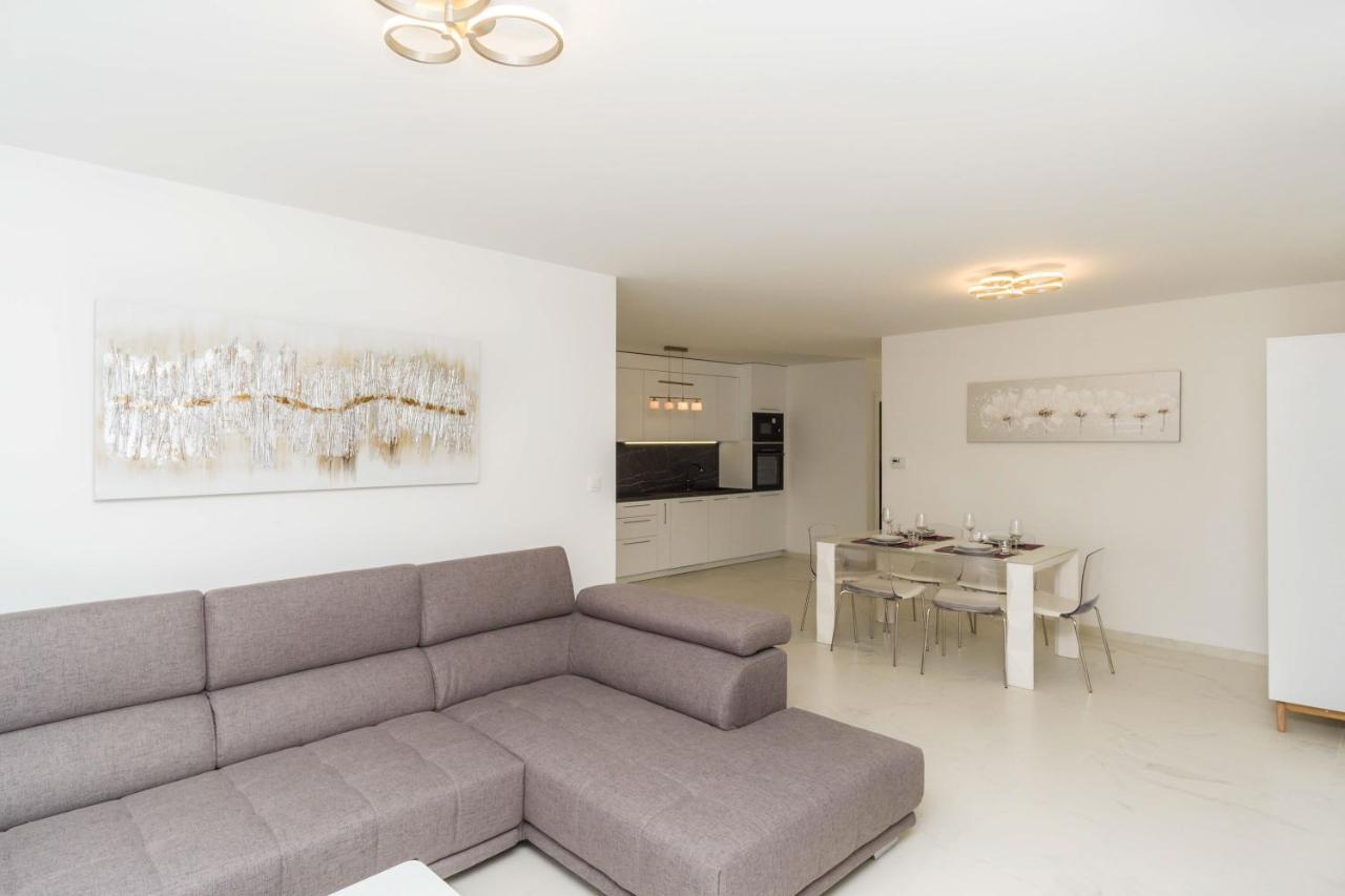 Apartmani Simi - The Sun Crikvenica Εξωτερικό φωτογραφία