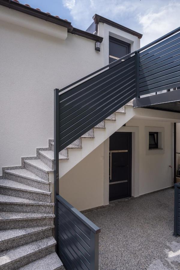 Apartmani Simi - The Sun Crikvenica Εξωτερικό φωτογραφία